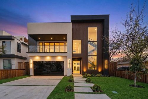 3215 Wake St, Dallas, TX, 75212-2934 | Card Image