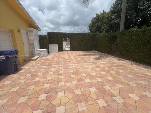 b-8605 Sw 106th St, Miami, FL, 33156 | Card Image
