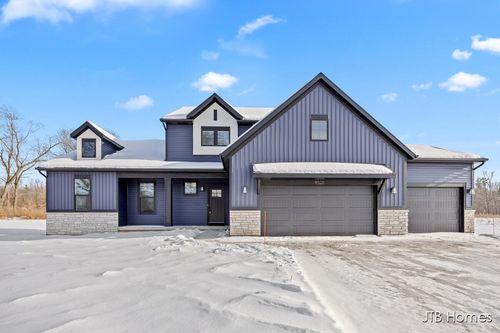 9520 Alaska Ave Se, Alto, MI, 49302 | Card Image
