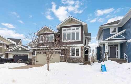 136 Dixon Rd, Fort Mcmurray, AB, T9K0Y5 | Card Image