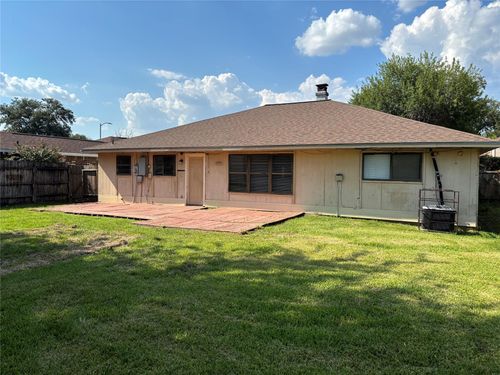 15262 Mincing Ln, Channelview, TX, 77530-2222 | Card Image