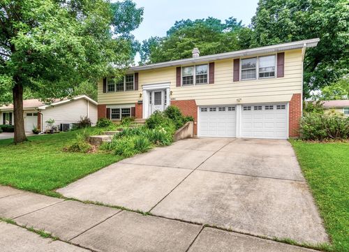 1480 Mayfield Ln, Hoffman Estates, IL, 60169-2635 | Card Image
