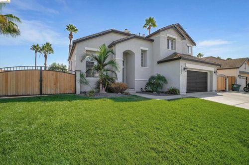 2331 Newport Pl N, Discovery Bay, CA, 94505 | Card Image