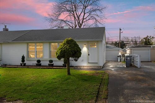 4059 W 90th St, Hometown, IL, 60456-1213 | Card Image