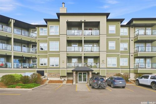 225-915 Kristjanson Rd, Saskatoon, SK, S7S0B1 | Card Image