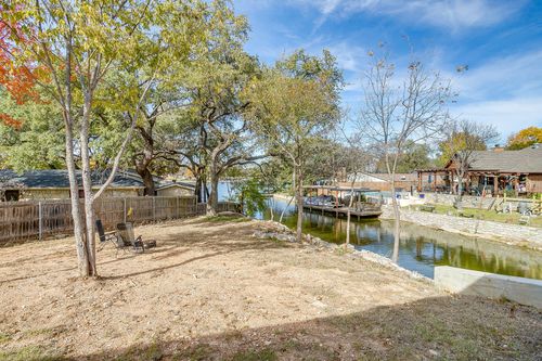 3815 Silver Creek Ct, Granbury, TX, 76048-5333 | Card Image