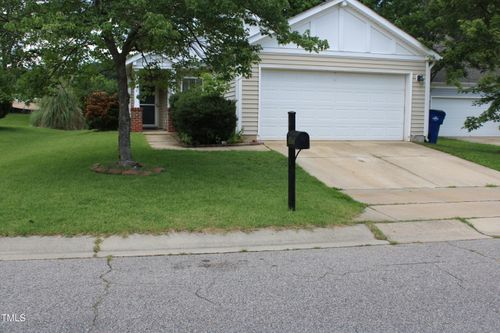 3809 Satinleaf Dr, Raleigh, NC, 27616-8359 | Card Image