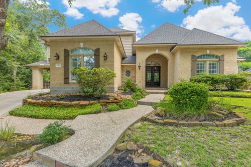 74 W Thymewood Pl, The Woodlands, TX, 77382-2618 | Card Image
