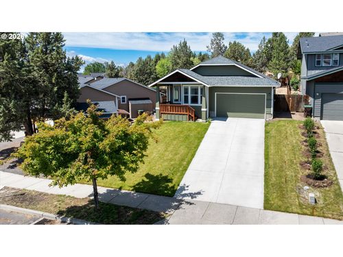 2601 Ne Bobbi Ct, Prineville, OR, 97754 | Card Image