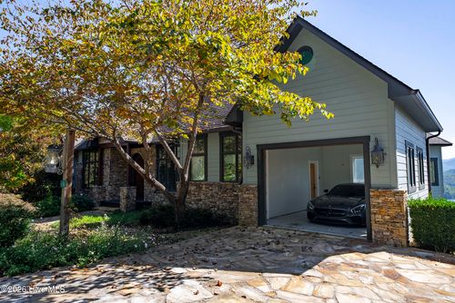 1 Cheoah Trl, Lake Santeetlah, NC, 28771-8400 | Card Image