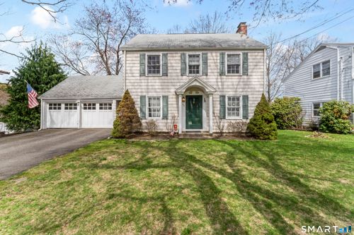 90 Toilsome Hill Rd, Fairfield, CT, 06825-1550 | Card Image