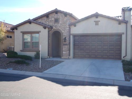 61123 E Flint Dr, Oracle, AZ, 85623-7490 | Card Image