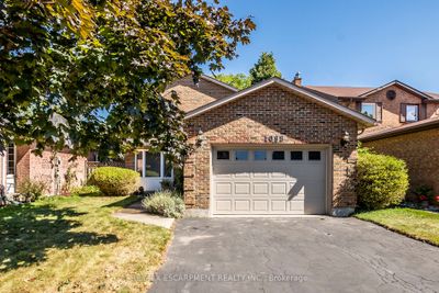 1098 Stephenson Dr, House other with 3 bedrooms, 3 bathrooms and 3 parking in Burlington ON | Image 1