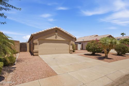 3626 W Saguaro Park Ln, Glendale, AZ, 85310-3385 | Card Image