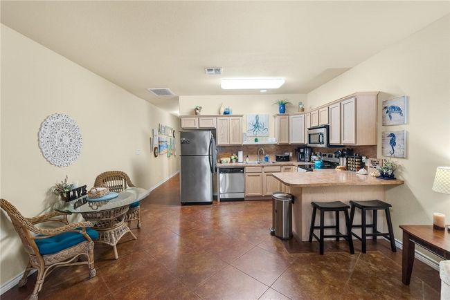 UNIT-407 - 15209 S Padre Island Dr, Townhouse with 2 bedrooms, 2 bathrooms and null parking in Corpus Christi TX | Image 10
