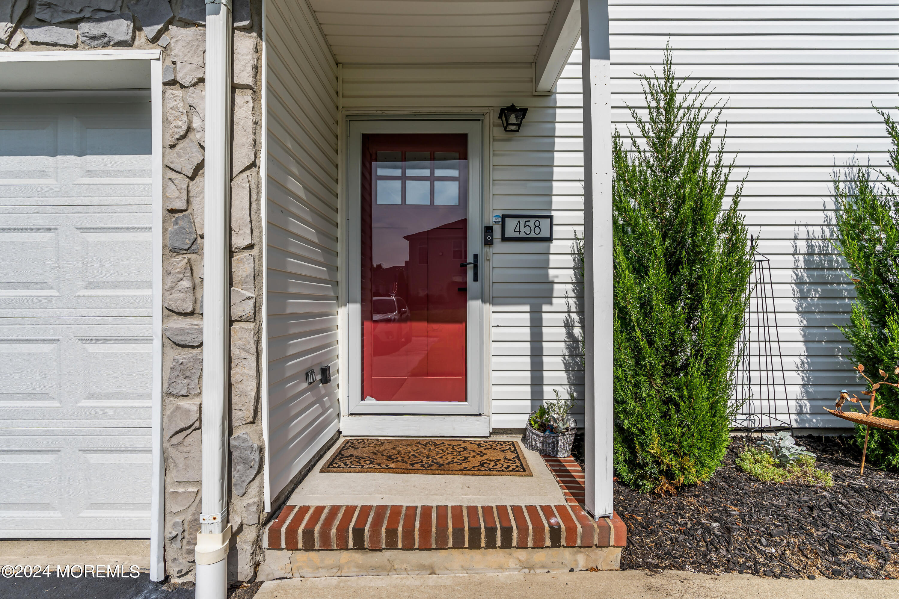 Deuce Dr, Wall Township, NJ 07719