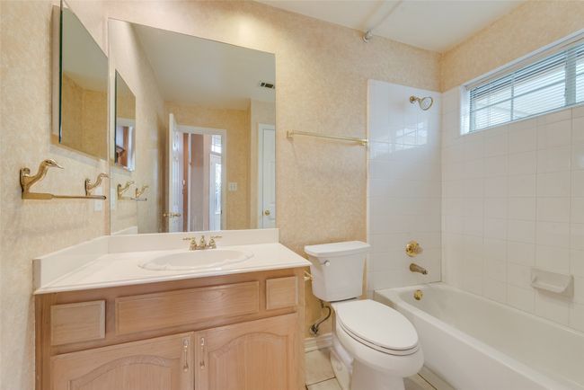 18132 Meandering Way, House other with 3 bedrooms, 2 bathrooms and null parking in Dallas TX | Image 26