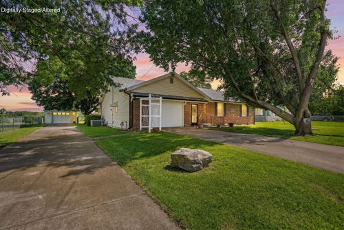 800 E Prairie Ln, Ash Grove, MO, 65604-9130 | Card Image