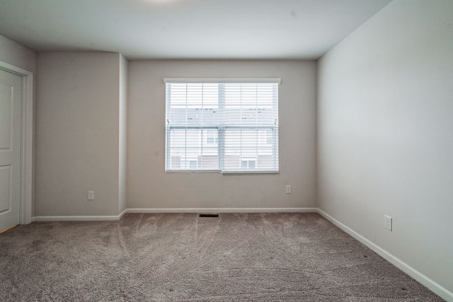 49791 Lantern Way, Condo with 2 bedrooms, 3 bathrooms and null parking in Canton MI | Image 24