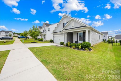 4526 Dover Ct, Denver, NC, 28037-8511 | Card Image