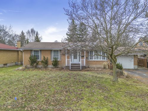 7728 Watson St, Niagara Falls, ON, L2H1E5 | Card Image