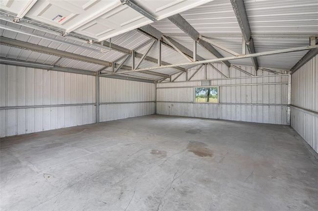 5131 N Us Highway 77, Home with 4 bedrooms, 3 bathrooms and 4 parking in Warda TX | Image 22