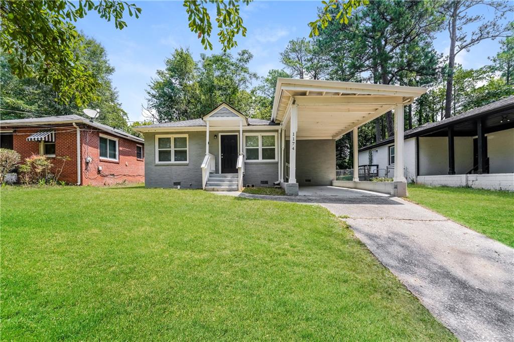 Dolphin Dr, Atlanta, GA 30311