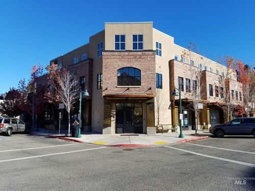 2h-101 E Bullion St, Hailey, ID, 83333-6000 | Card Image