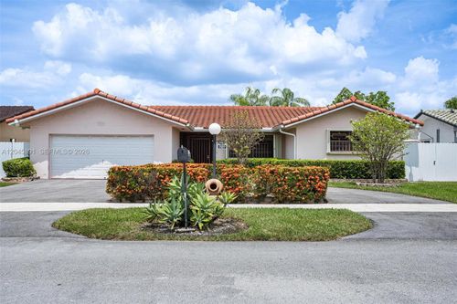 520 Nw 132nd Ct, Miami, FL, 33182-1678 | Card Image