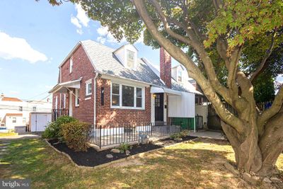 1119 Agnew Drive, Home with 3 bedrooms, 2 bathrooms and null parking in DREXEL HILL PA | Image 2