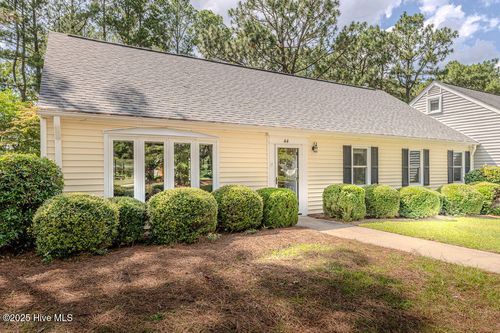 44 Village Green Cir, Southern Pines, NC, 28387-3209 | Card Image
