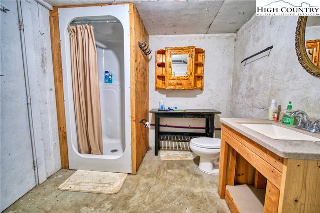 201 Colt Creek Rd, House other with 1 bedrooms, 1 bathrooms and null parking in Lansing NC | Image 10
