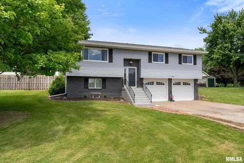 1409 10th Ave, Viola, IL, 61486-9440 | Card Image