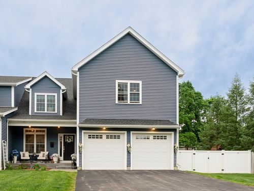 b-38 Cherry St, Hudson, MA, 01749-2814 | Card Image