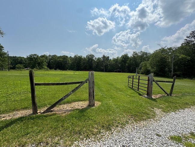 108 Hawn Dr, House other with 3 bedrooms, 2 bathrooms and null parking in Crab Orchard TN | Image 53