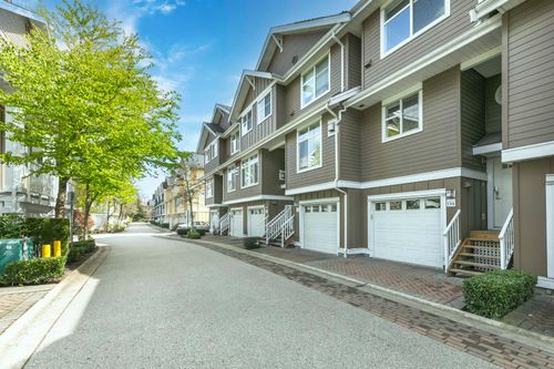 136-935 Ewen Ave, New Westminster, BC, V3M0A1 | Card Image