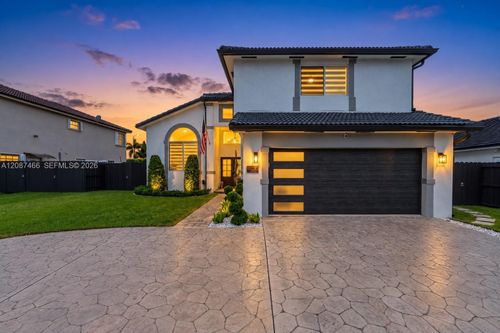 9164 Sw 166th Ct, Miami, FL, 33196-4844 | Card Image