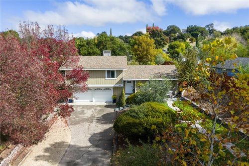 4125 Tranquilla Ave, Atascadero, CA, 93422-2849 | Card Image