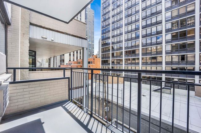 APT-5A - 33 E Cedar St, Condo with 1 bedrooms, 1 bathrooms and null parking in CHICAGO IL | Image 14