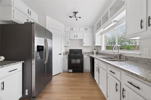 12215 Fetlock Dr, Houston, TX, 77065-4476 | Card Image