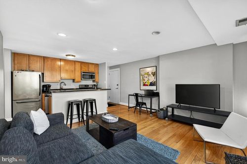 408-4840 Macarthur Blvd Nw, Washington, DC, 20007-1522 | Card Image