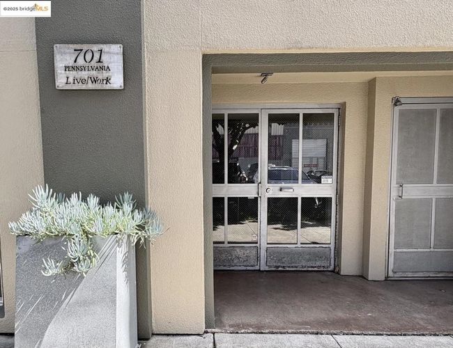 APT-109 - 701 Pennsylvania Ave, Home with 2 bedrooms, 2 bathrooms and 1 parking in San Francisco CA | Image 36