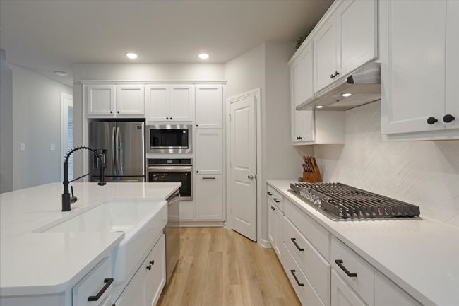 3913 Southbend Ct, House other with 4 bedrooms, 4 bathrooms and null parking in Denison TX | Image 11