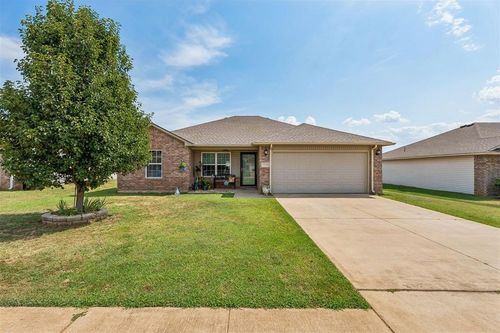 1304 Granite Ln, Noble, OK, 73068-5523 | Card Image