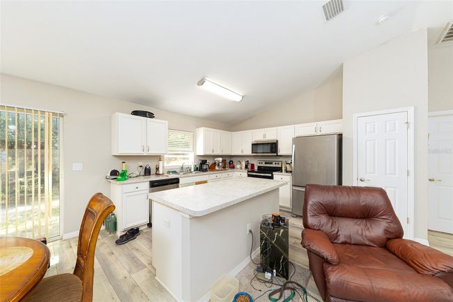 21900 Sw 83 Rd Loop, House other with 3 bedrooms, 2 bathrooms and null parking in DUNNELLON FL | Image 10
