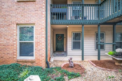 204 Brittany Ct, Duluth, GA, 30096-2694 | Card Image