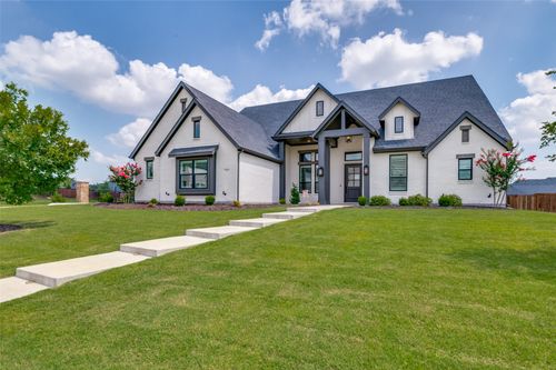307 Broadmoor Dr, Haslet, TX, 76052-4057 | Card Image