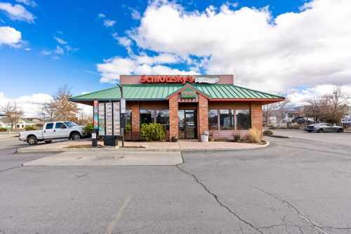 62080 Ne 27th Street, Bend, OR, 97701 | Card Image