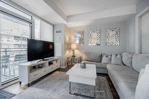 b203-271 Sea Ray Ave, Innisfil, ON, L9S0J4 | Card Image