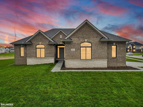 685 Marlayna Drive, Oxford Charter Township, MI, 48371 | Card Image